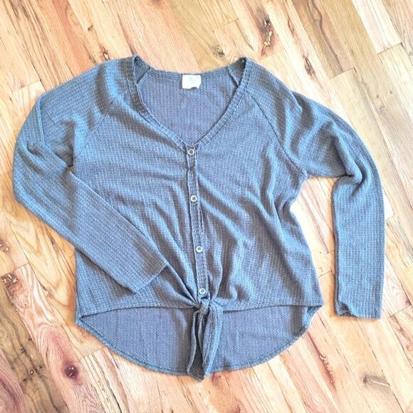 Sienna Sky Waffle Henley Buttons Front Tie Medium - Picture 3 of 8